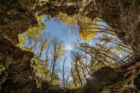 Maquoketa Caves Loop, Iowa